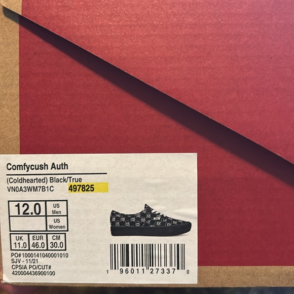 Vans Authentic Comfycush Skull and Cross Bones - Picture 7 of 7